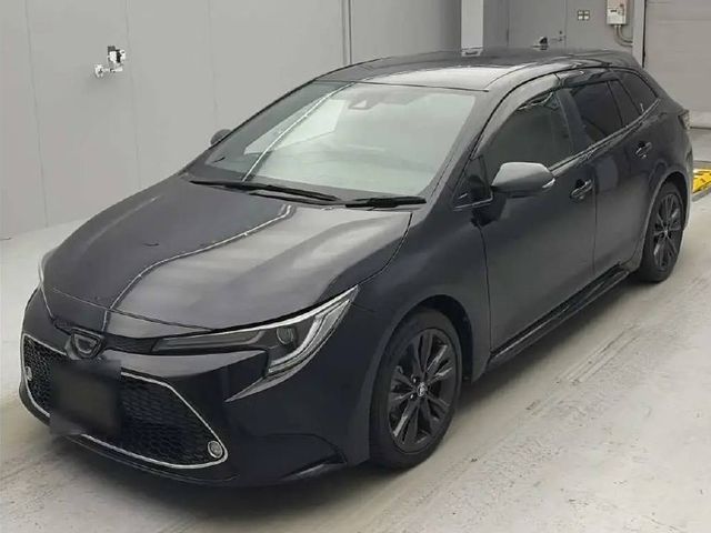 Toyota Corolla Touring, 2020 из Японии